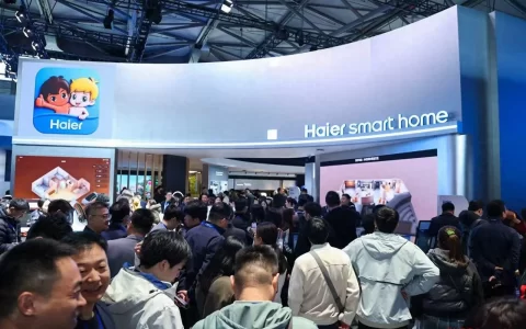 从家电NO.1到家庭NO.1：海尔AWE发布AI之眼2.0，无人家务更进一步