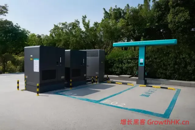 比亚迪“亮刀”，新能源进入下半场