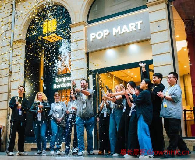 泡泡玛特2025年营收首破300亿 同比增长184.7%