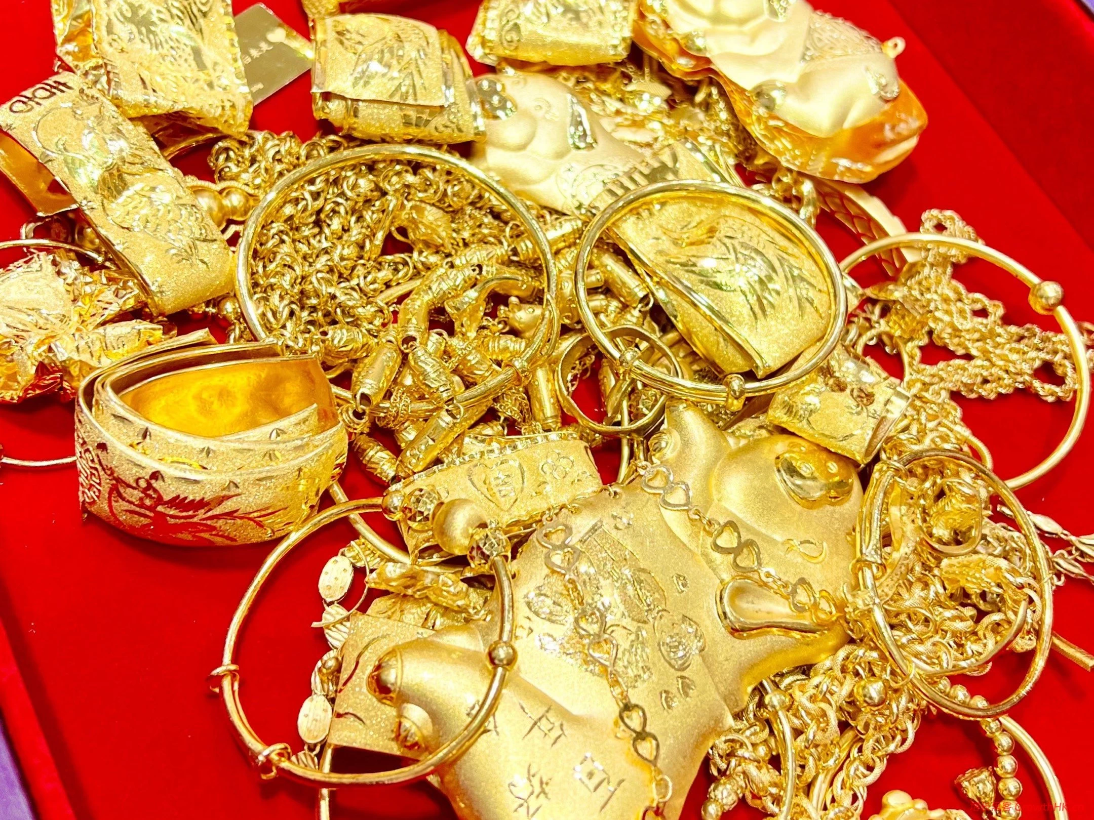 315权益观察|金价狂飙与投诉量激增，“一口价”乱象引关注