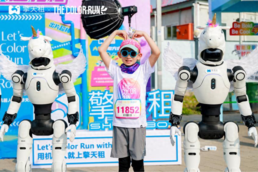 擎天租携手The Color Run北京站，以机器人服务赋能体育赛事