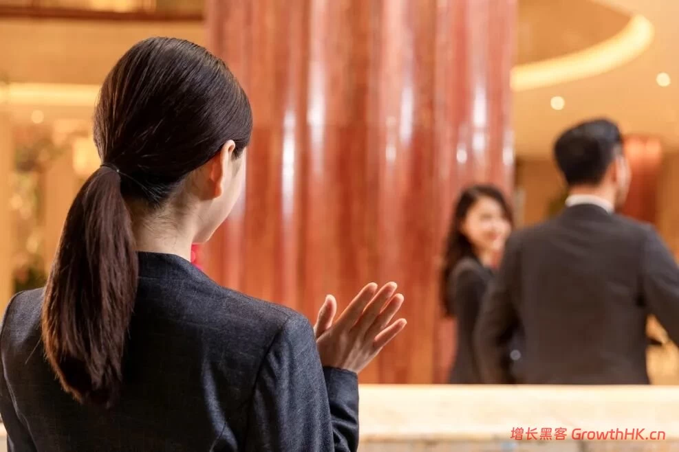 五星级酒店为什么不用机器人送外卖？