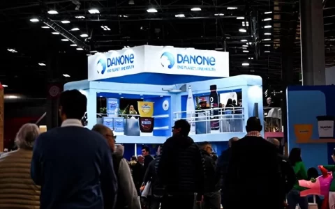 达能砸80亿买走“打工人燃料”，国内代餐市场格局要变了