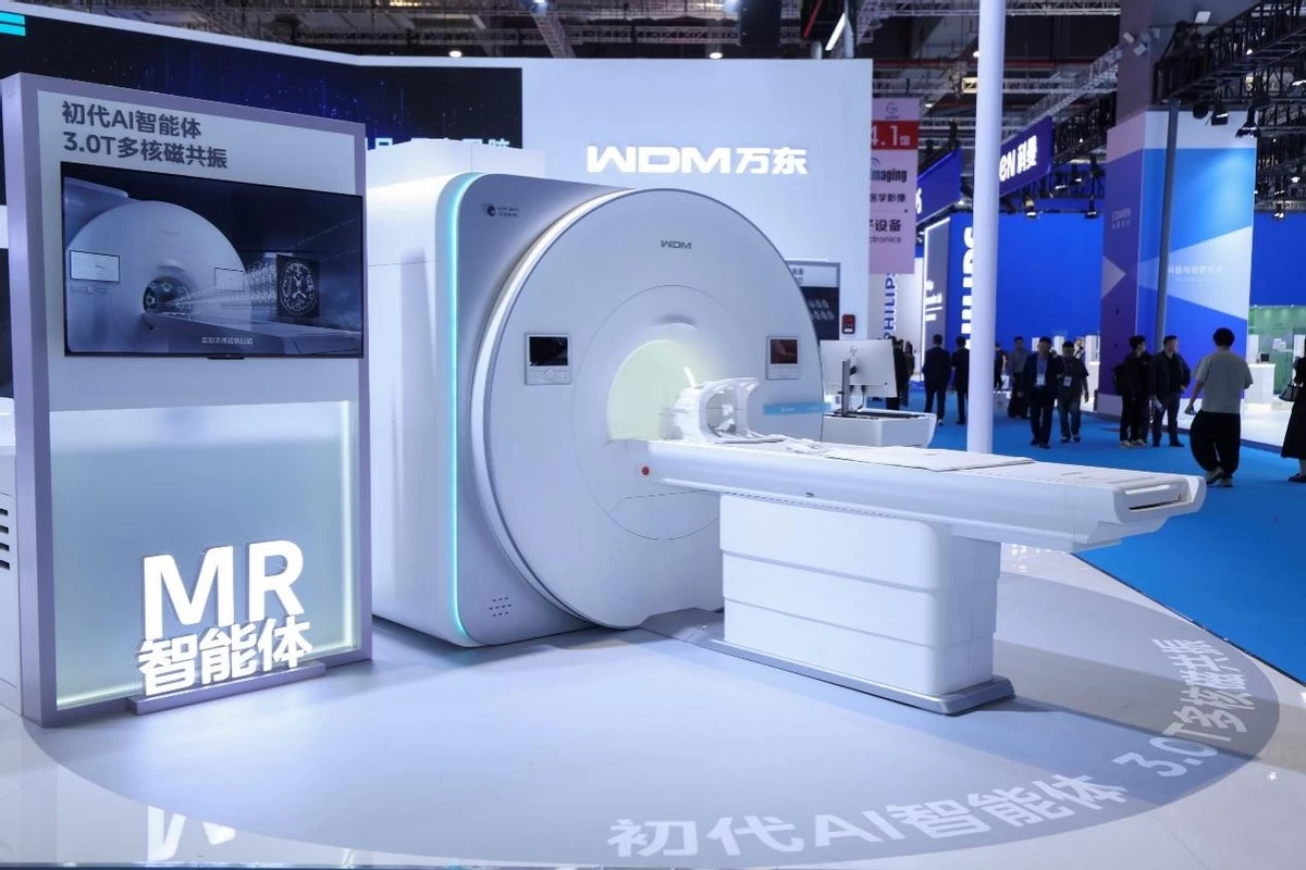进阶，智能体时代！万东医疗2026 CMEF发布影像智能体矩阵