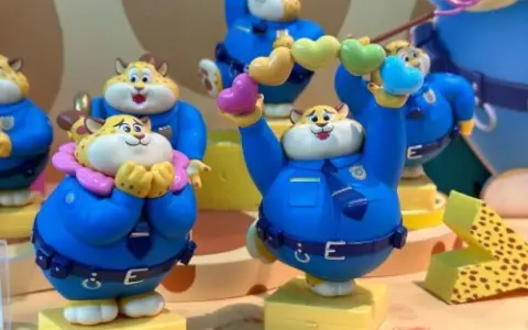 TOP TOY赴港IPO：营收高增净利腰斩，5.74亿对赌倒计时