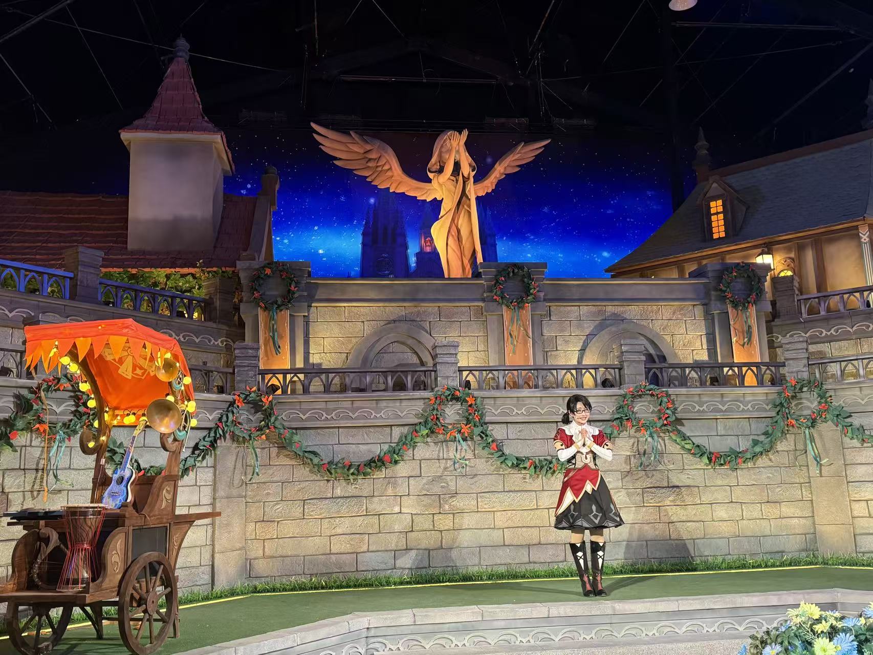 情绪经济时代，主题公园如何让游客“活在IP里”？