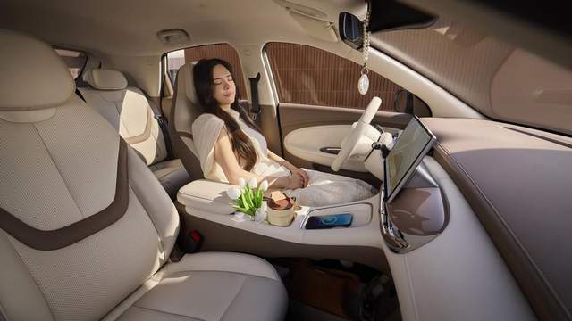 预售价5.88万起，“A0级精致代步车新标杆”缤果Pro开启预售