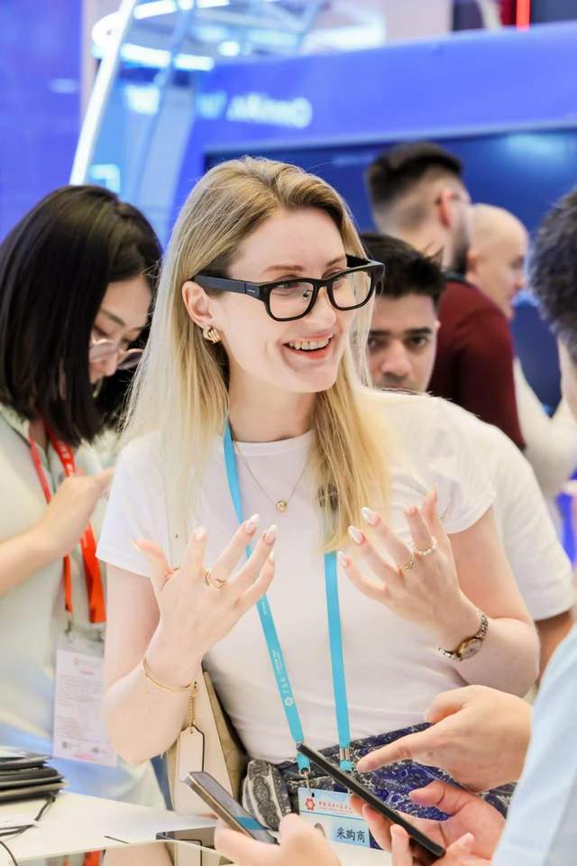 从“沟通工具”到“成交工具”：科大讯飞AI翻译重构外贸生意链路