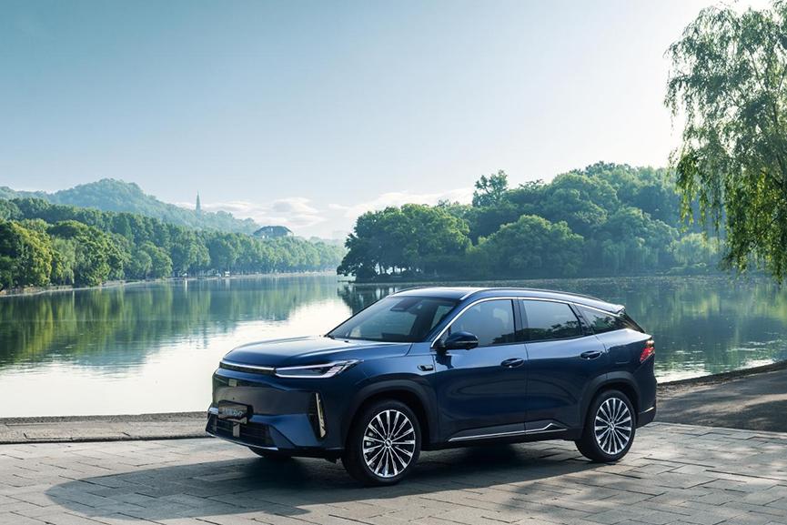 上市限时指导价10.98万元-13.78万元 “主流精品电混SUV引领者”吉利银河M7远航家引领美好生活