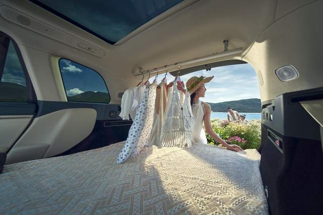 “五座新王”岚图泰山X8 30.29万-38.99万开启预售 定义家用SUV 3.0时代