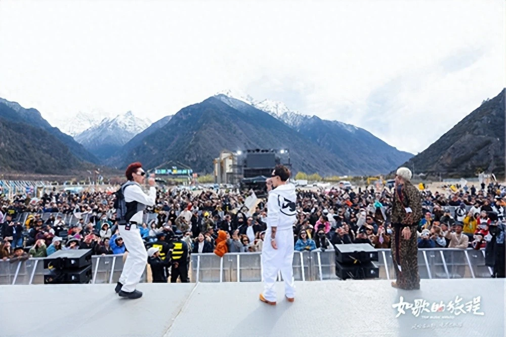 助力“桃花打卡地”转型“户外文旅目的地” 携程“如歌的旅程”林芝站唱响巴松措