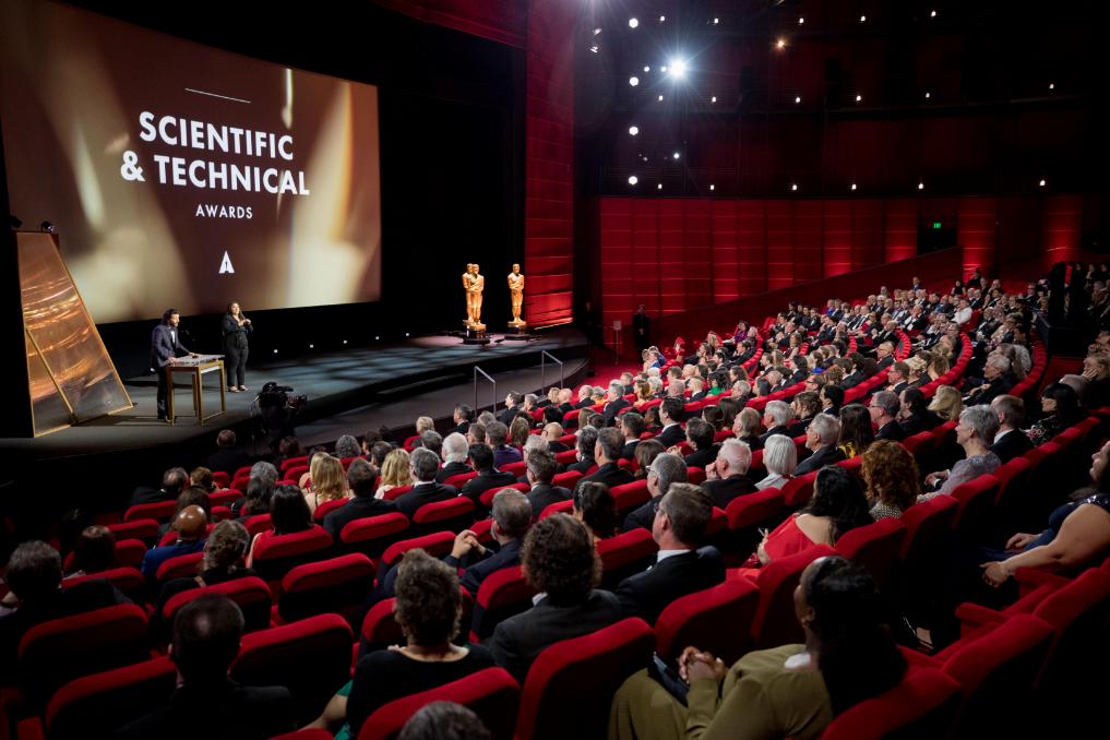 大疆Pocket 4：不追风口，只定风向