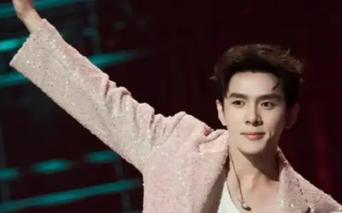 李佳琦敢离开两月的底气，藏在美ONE的直播生态里