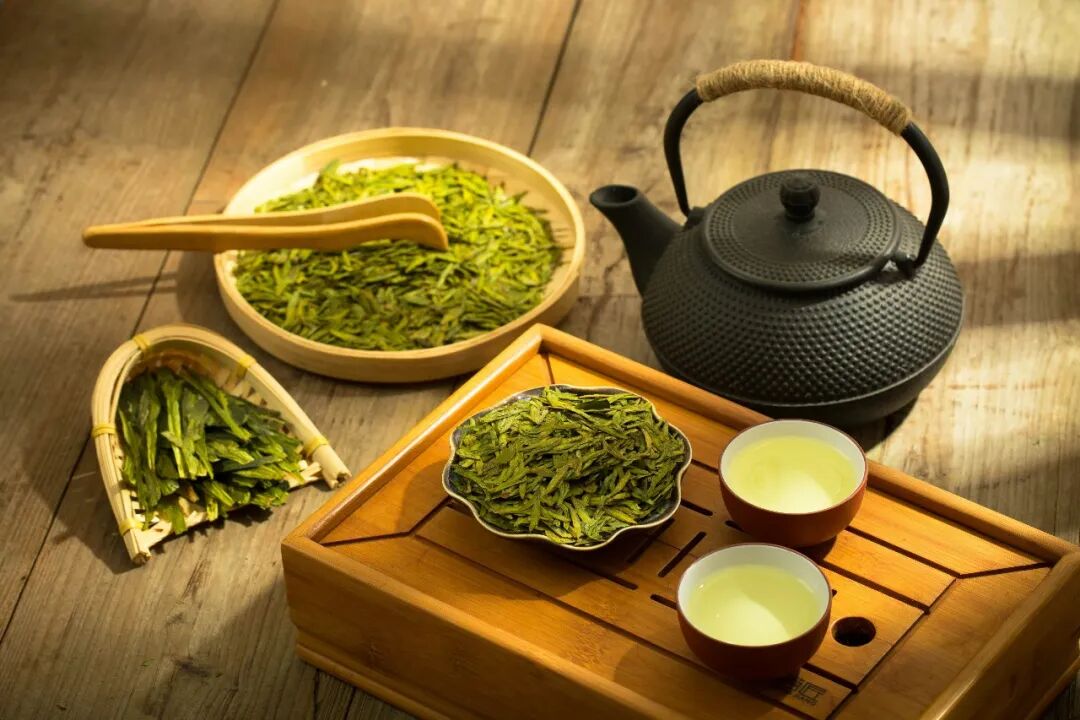 想尝尝时间的味道,年轻人涌入春茶直播间