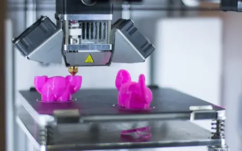 资本押注、玩家混战，消费级3D打印跑到关键路口