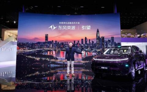 25万级唯一！东风奕派M8搭载华为乾崑技术，满配智能六件套