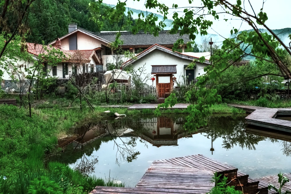 第一批逃离高温的人,已经在吉林住下了