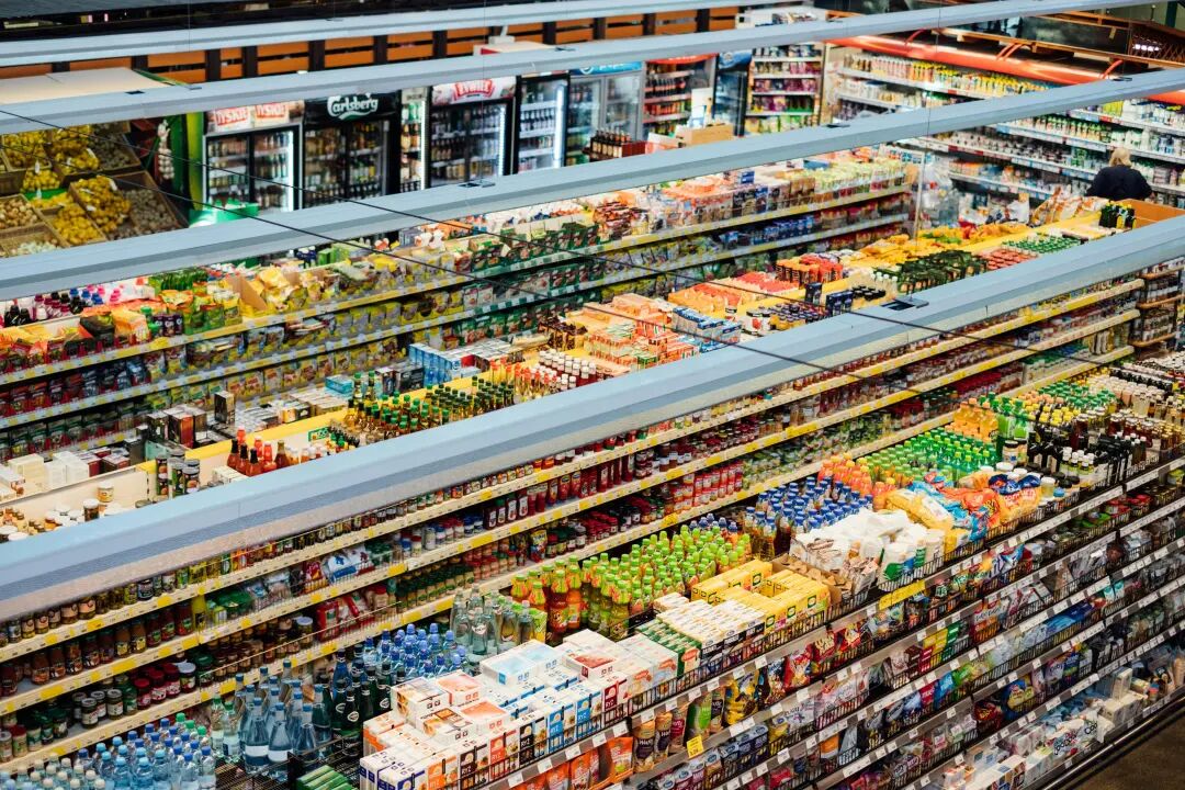 自有品牌暗战,一场“去品牌化”的阳谋