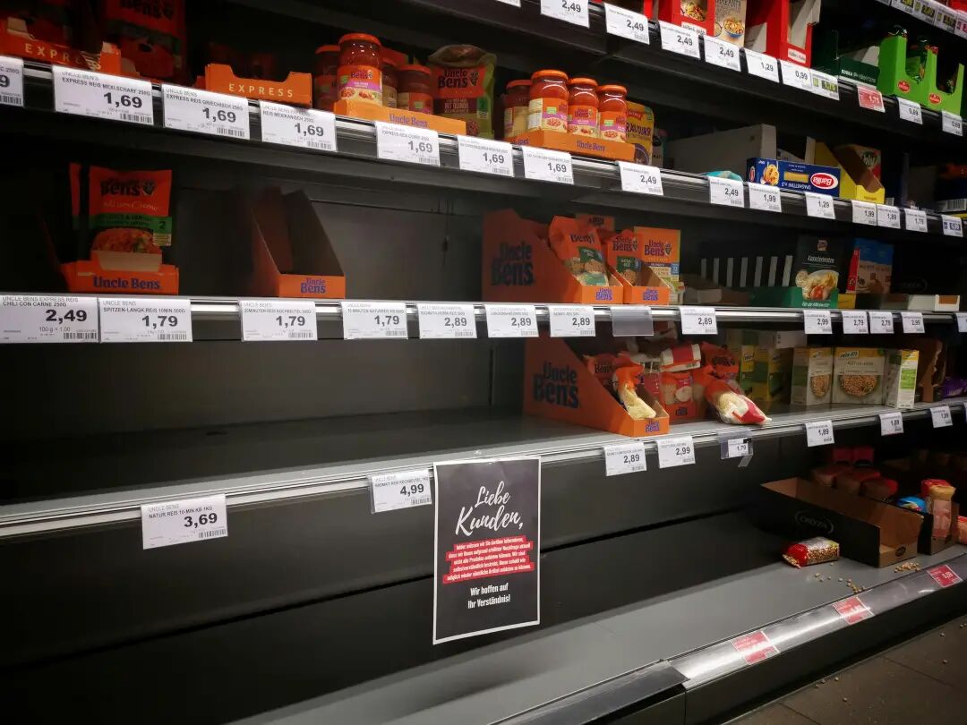 自有品牌暗战,一场“去品牌化”的阳谋