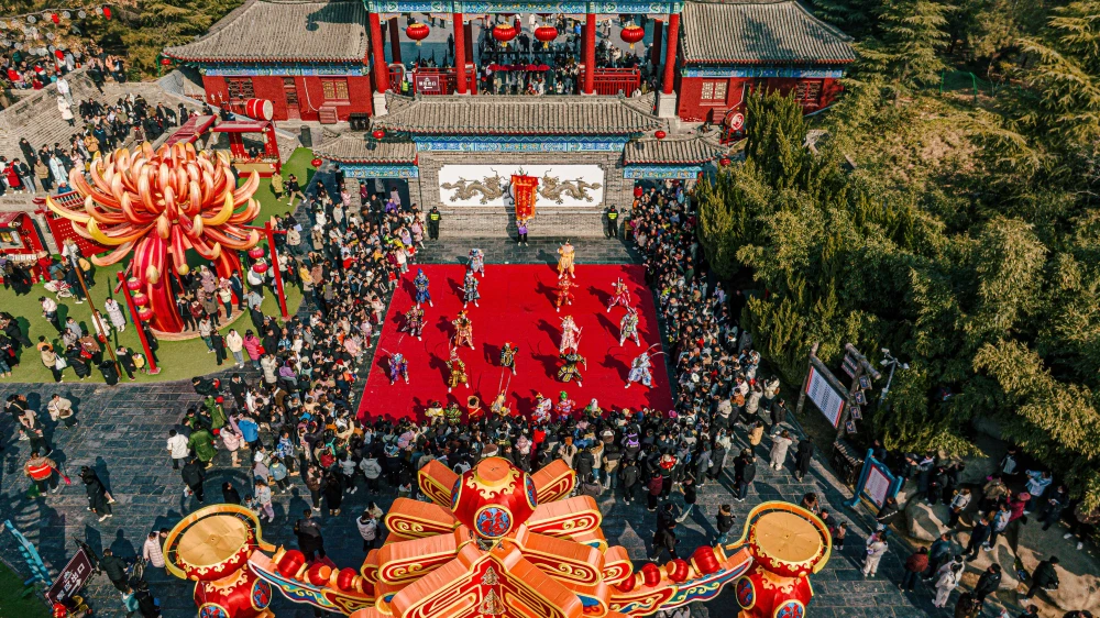 当旅行决策始于一条15秒视频，目的地如何接招？