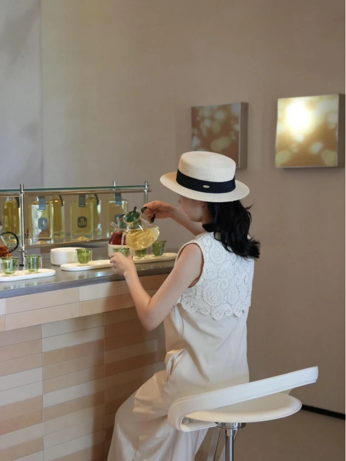 中端酒店还在卷标准,品睿·竹境观止系列已经开始卷情绪了