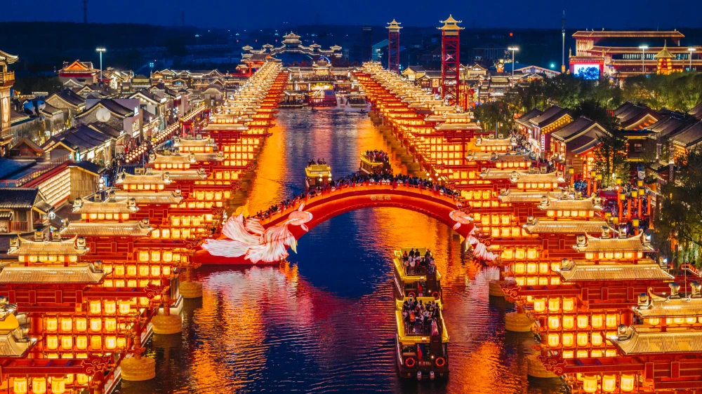 当旅行决策始于一条15秒视频，目的地如何接招？