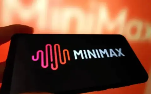 MiniMax的黑色6月