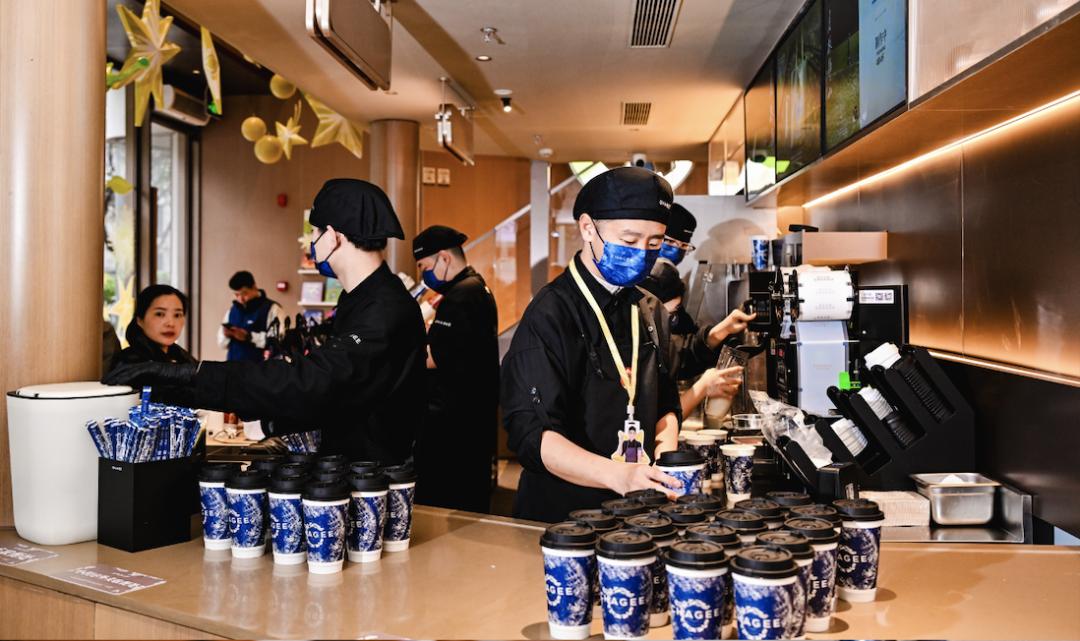从数据看商业内核:重估霸王茶姬的结构性增长