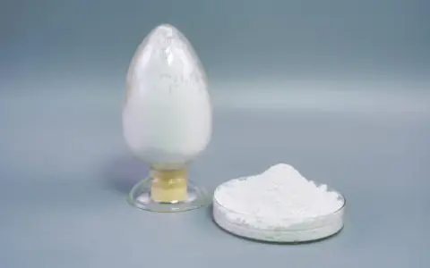 旭阳新材业绩向好毛利率承压：经营现金流转负，招股书存数据错误