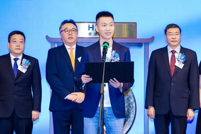 Momenta登陆港交所，曹旭东：希望和所有的中国AI公司一起，书写东方的硅谷传奇