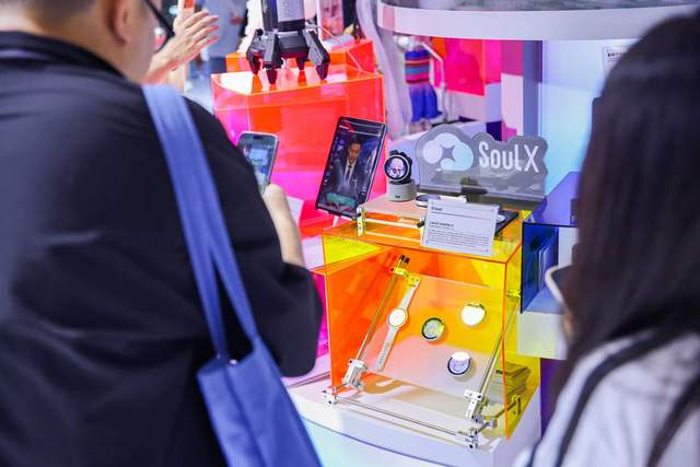 Soul 在WAIC 2026：AI硬件首次亮相、SoulX实时数字人，共探下一代人机交互范式新可能