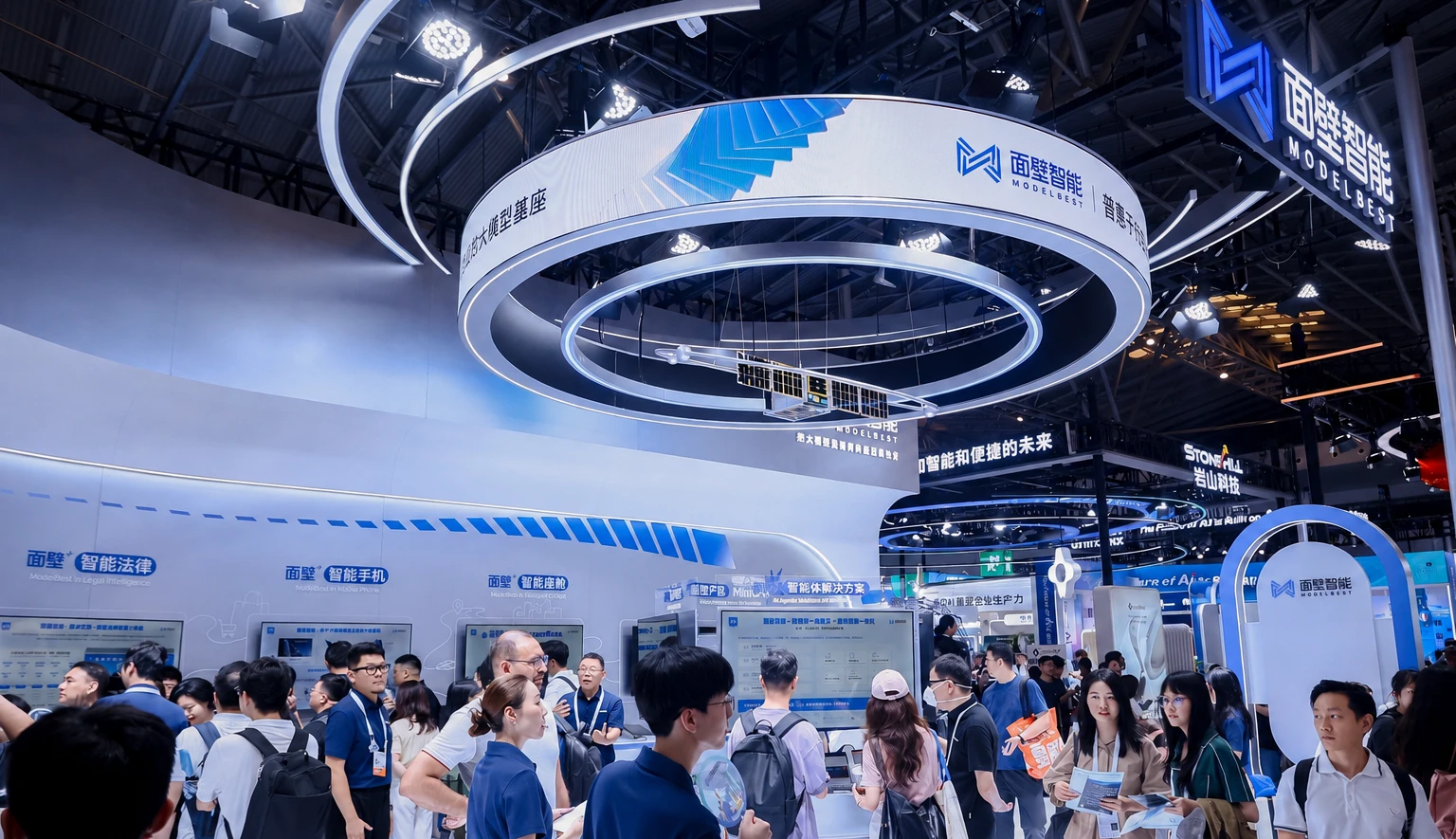 押注端侧AI三年,面壁智能的“反共识”路线走通了吗?