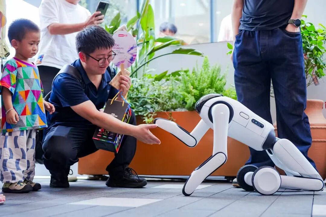 具身智能将真正迎来“iPhone 时刻”：为什么是上纬新材？