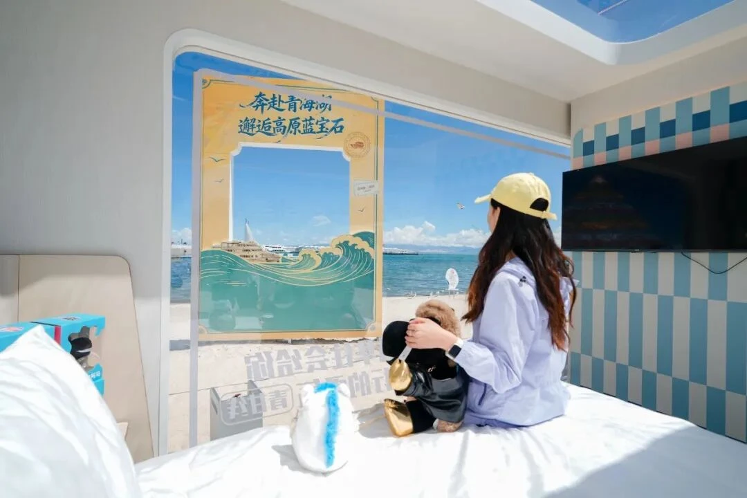 放弃“苦旅”的年轻人，怎么涌入青甘线了？