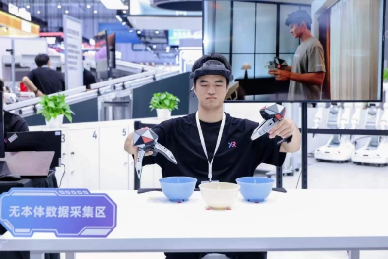 自变量机器人亮相WRC：最“广”家庭服务走进千家万户