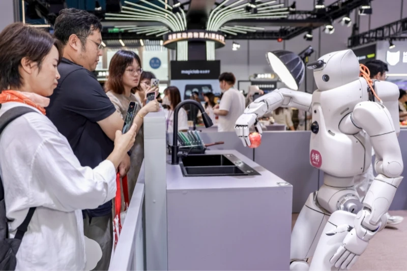 傅利叶亮相WRC 2026：以“技术+生态”全链布局，加速具身智能规模落地