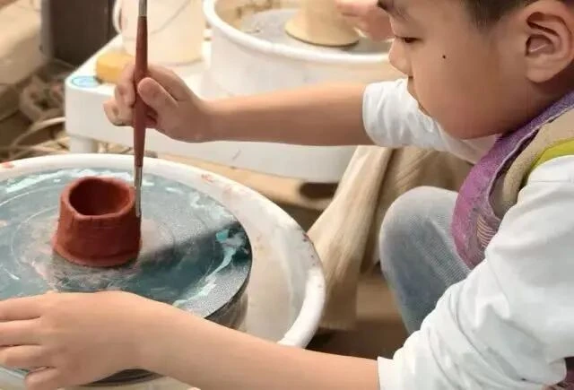 这届游客,开始把民宿住成“体验课”