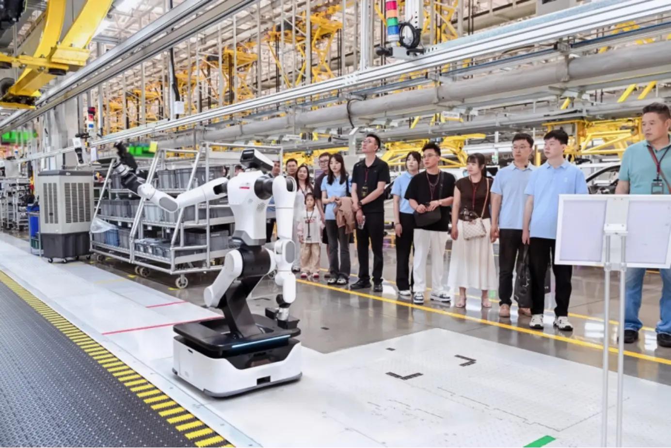 赛力斯披露2026年半年报：上半年营收574.93亿元 问界M9 Ultimate交付在即