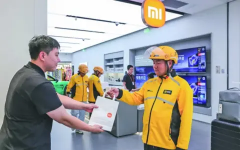 美团守城，京东偷塔，淘宝布阵——即时零售开启新赛点