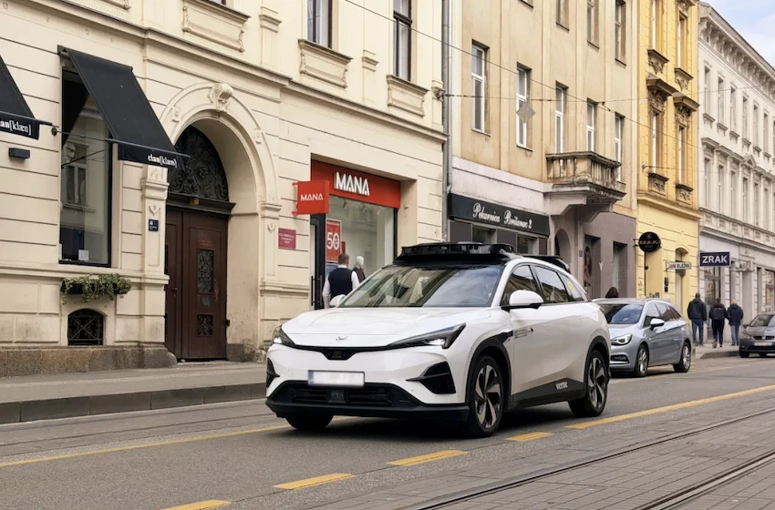 营收大增、亏损收窄,Robotaxi成小马智行增长新引擎