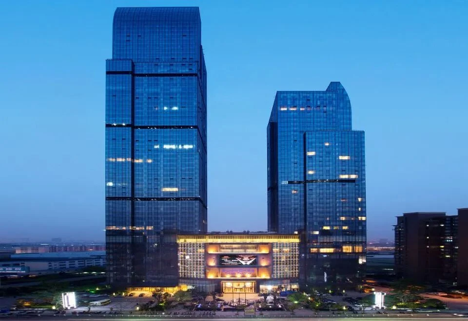 第一批用上美团既白的酒店,发生了什么?