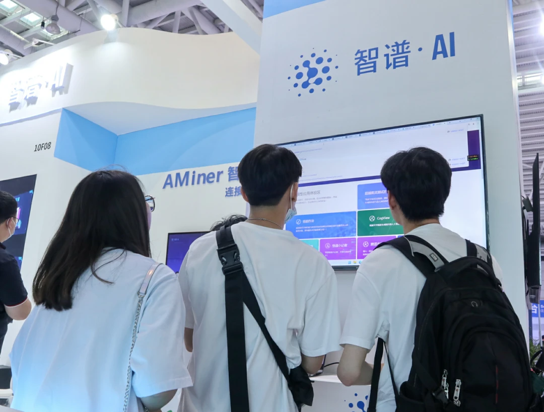 近400人维权、股价下跌，智谱ZCode陷入信任危机的72小时