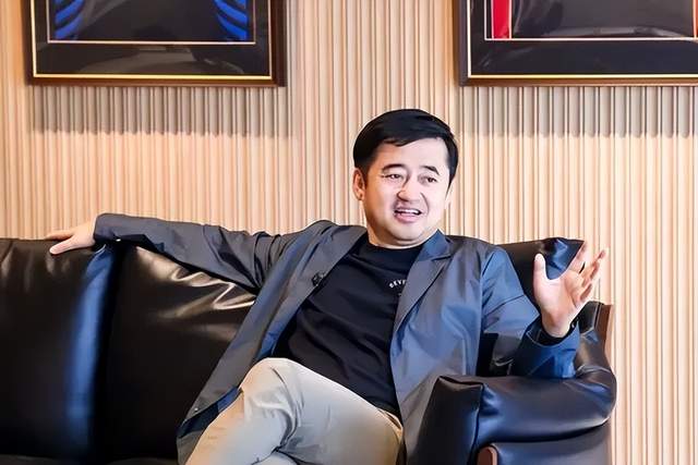 安踏成彪马第一大股东：丁世忠最贵的一张门票