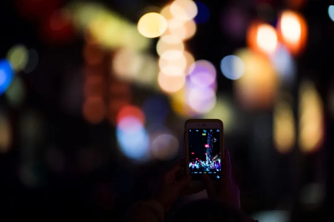 手机市场大混战:谁在重新定义影像战争?