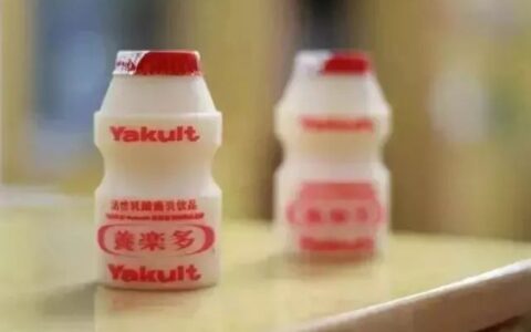 一个单品卖了82年，定价2块2，中国每天500多万瓶销量……