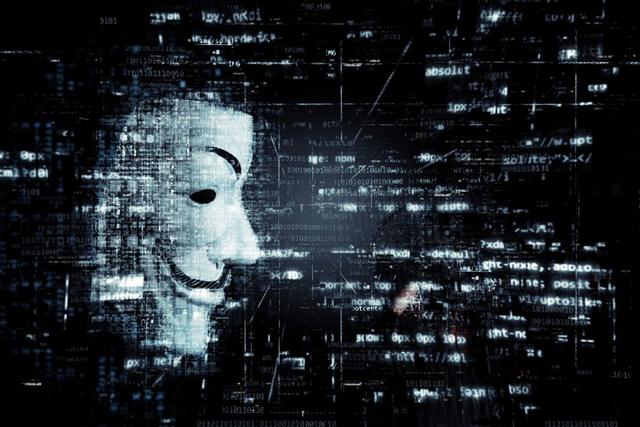 外挂抢红包年入3000万？揭秘微信外挂背后的灰色产业链