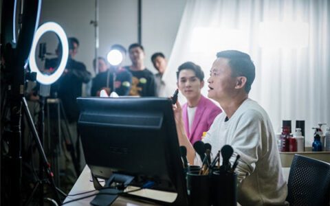 剖析完美日记:美妆行业该如何开展线上营销|三维推