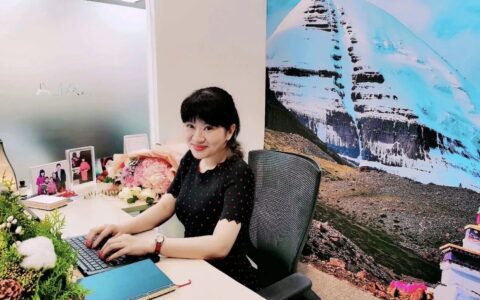 伽蓝集团陈涓玲：品牌是滴水汇聚的坚持