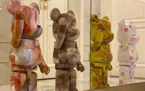 访谈了500个疯狂买盲盒买艺术品年轻人｜龙猫君