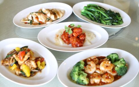 老乡鸡冲击上市，拢共要几步？